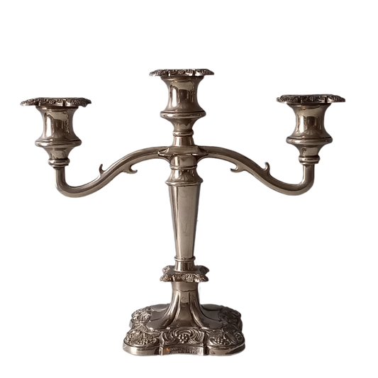 Candélabre vintage en métal argenté pour trois bougies