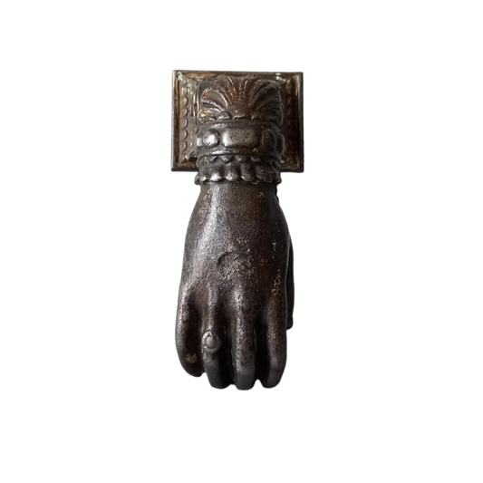 Heurtoir de porte ancien français en fonte, heurtoir de porte en forme de main de femme