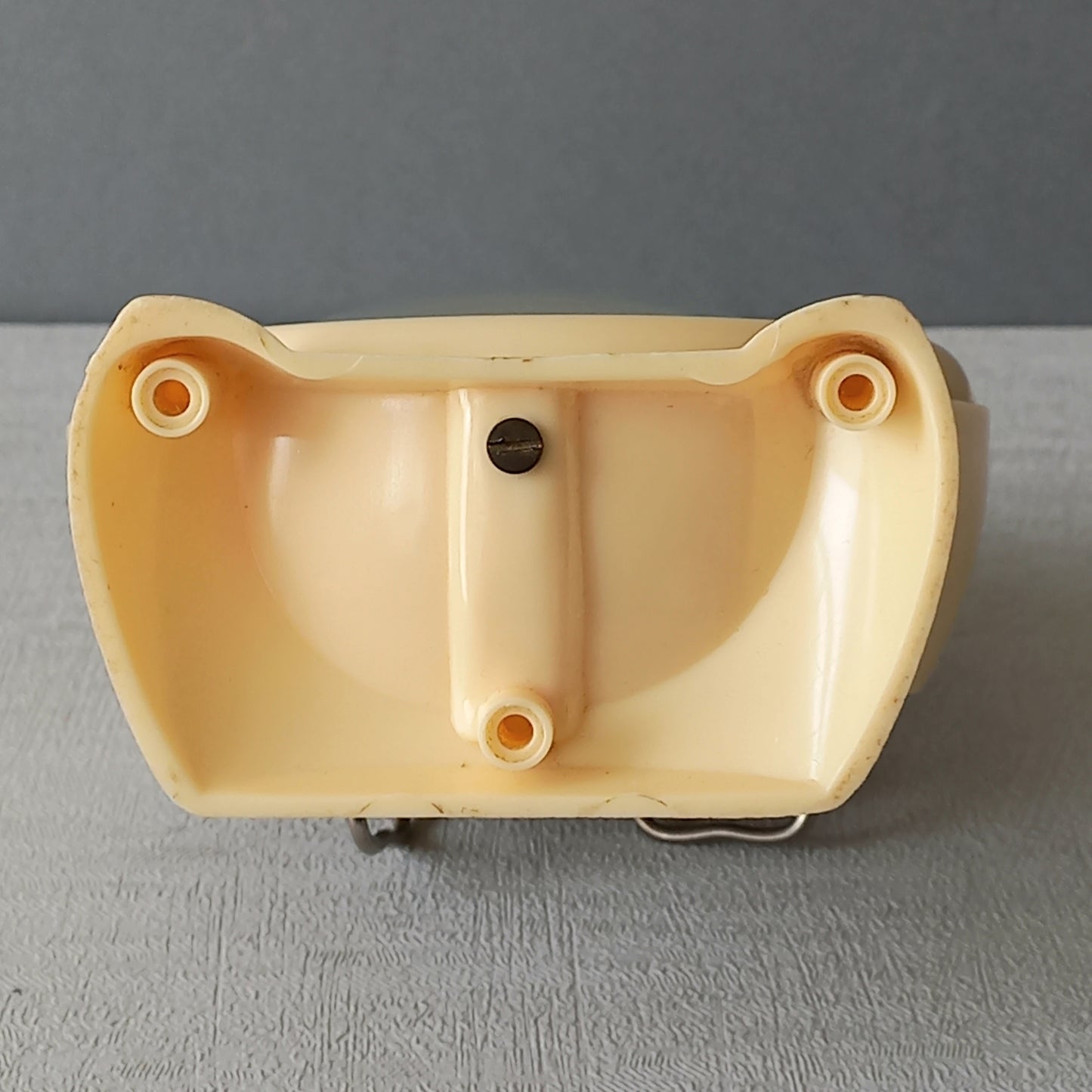 Réveil vintage crème français par SMI, horloge mécanique art déco