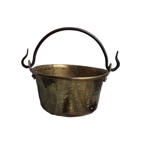 A wonderful little French vintage/antique brass hanging cauldron with an iron handle, a quality piece with substantial weight for its size. This delightful piece was hand-made, the joins beneath clearly visible,which makes it all the more charming. It will make a super piece of home decor or a hanging planter.