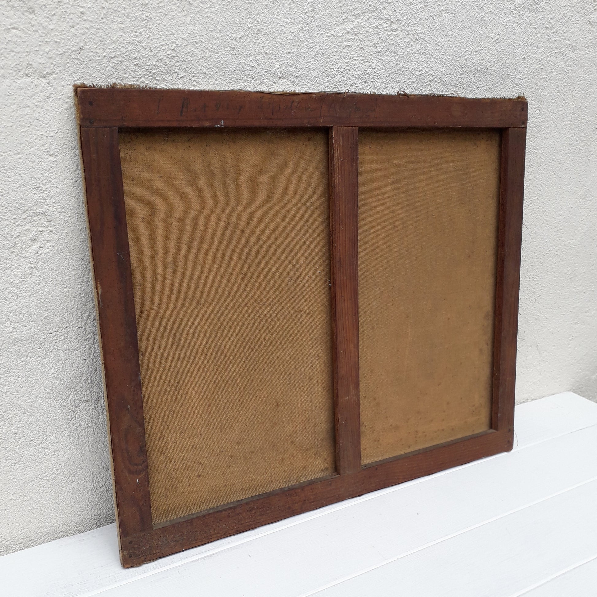 An exciting find and truly fabulous French vintage/antique oil painting depicting the old bridges of Espalion, Aveyron in France. The painting is signed Henri Le Clerc. Stretched canvas on wooden frame; to the rear on the wooden stretcher in very faded pencil is the location - my google search bought up a current view of this scene and little has changed. There is no date, although I guesstimate this painting to have been created in the early to mid 20th century.