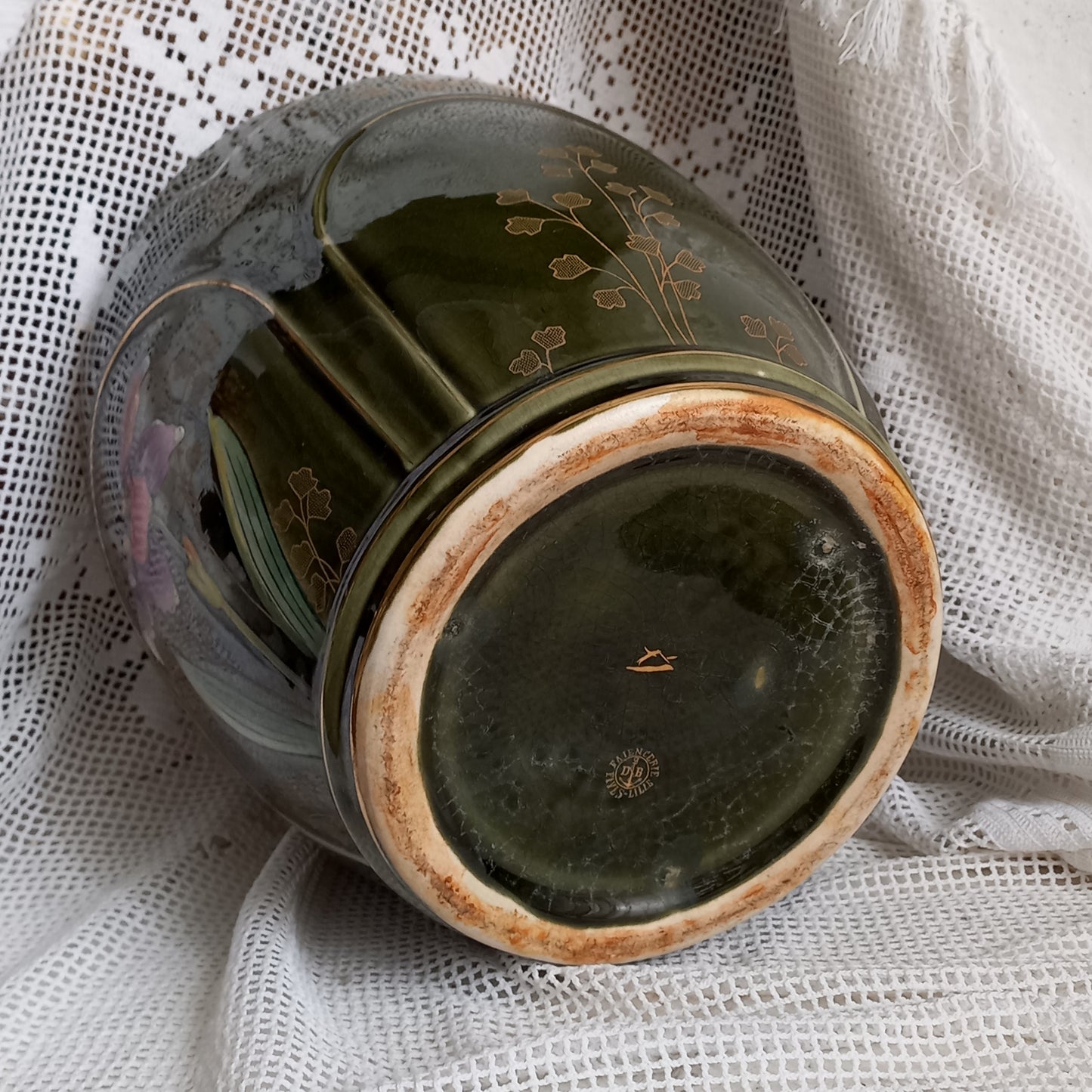 Jardinière décorative ancienne Art nouveau avec fleur d'iris par Gustave de Bruyn de Fives Lille