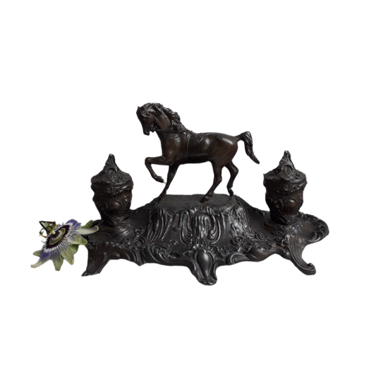 Encrier double antique avec figurine de cheval de France, décor de pont vintage français, encrier décoratif
