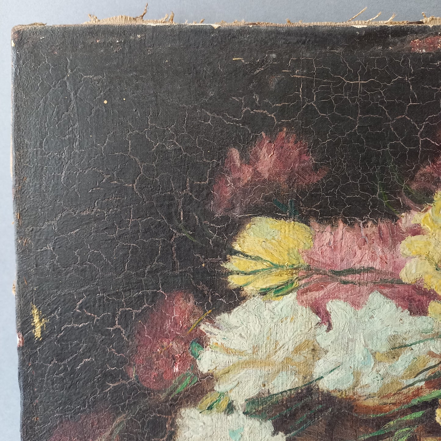 A stunning little French antique floral oil painting, really wonderfully painted with confident brush strokes. This piece is very old as you can see, especially when you view the rear of the canvas - there's a little label to the rear with a Paris mark - probably where the canvas originated.
In summary, beautiful and original antique art from France.