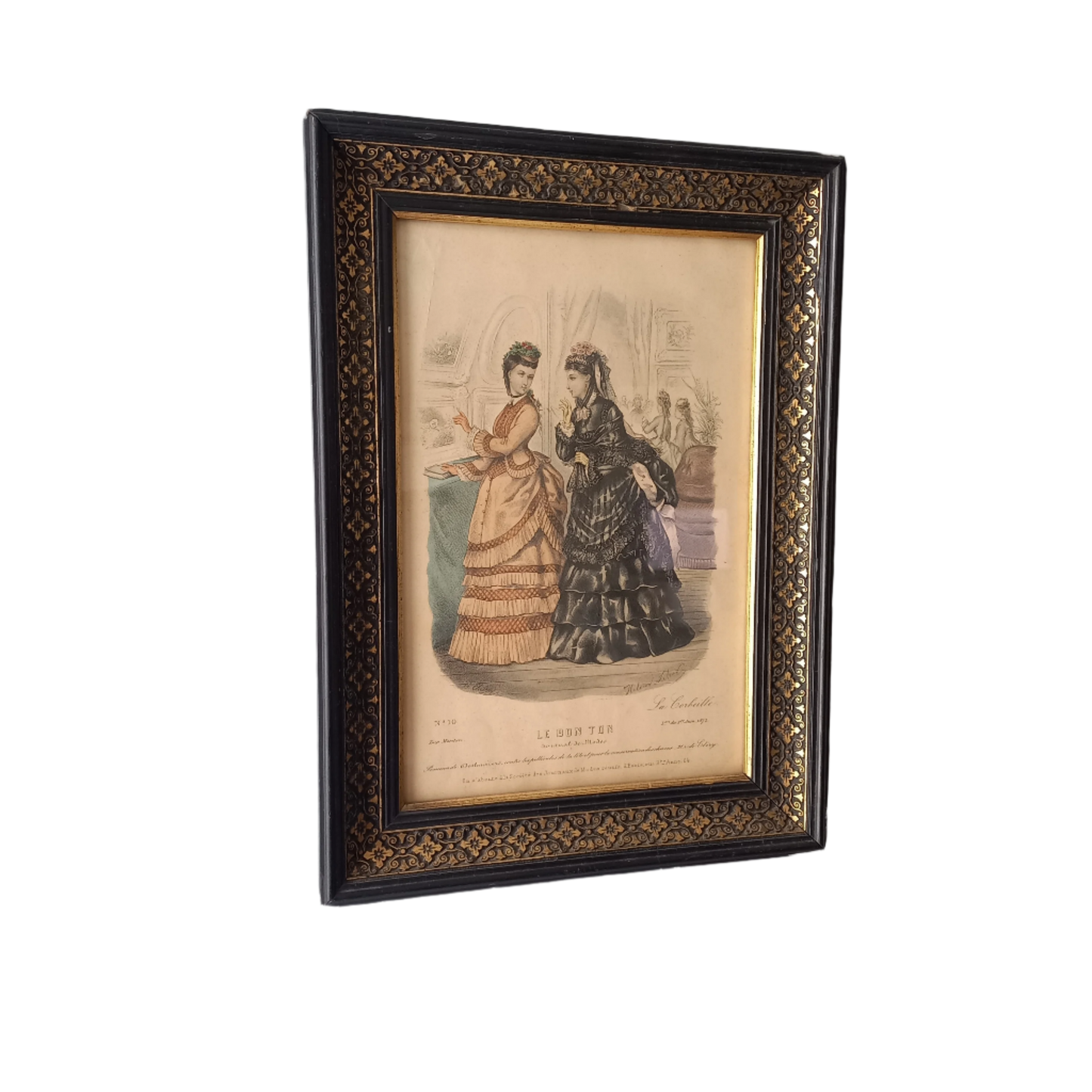 Gravure de mode de robe de femme antique française dans un cadre noir décoratif, mode féminine des années 1870, décoration murale de mode,