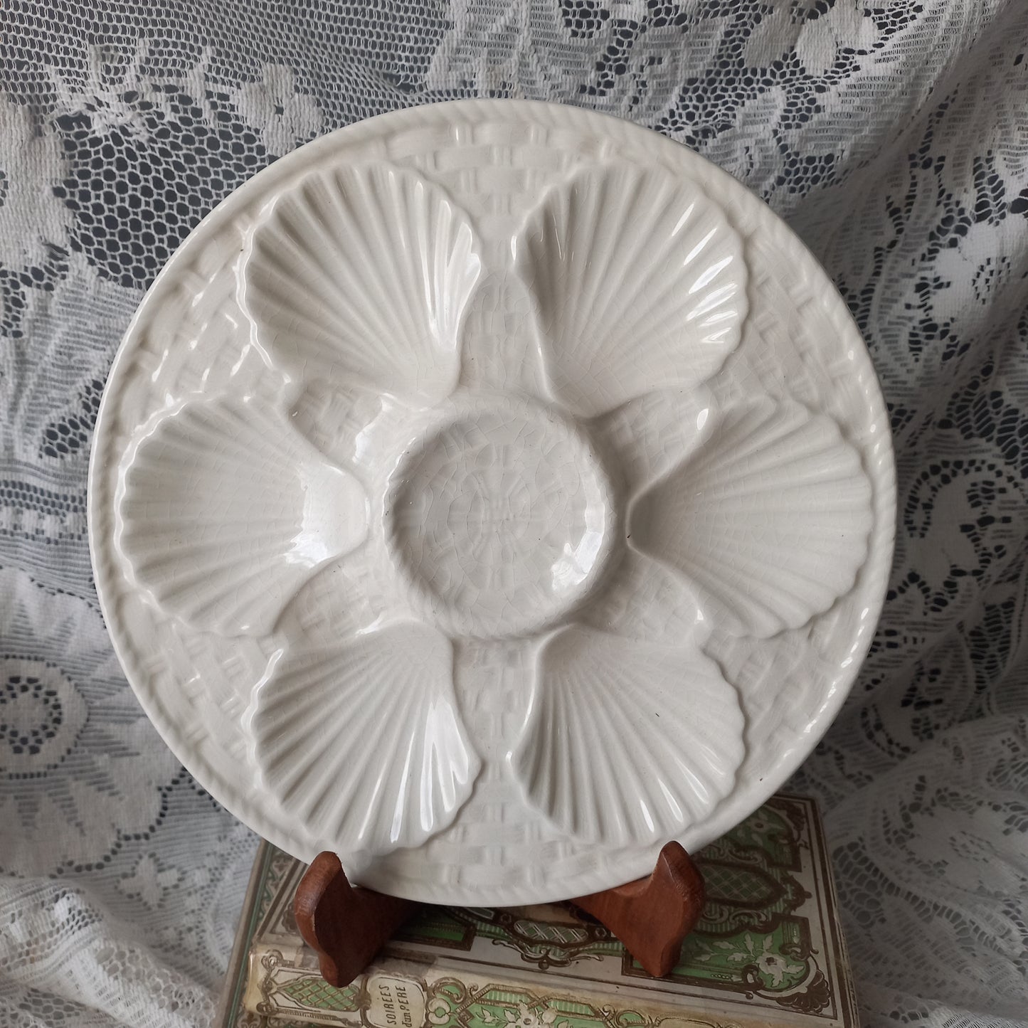 French vintage oyster plate in creamy white colour, vintage seafood plate, coastal decor