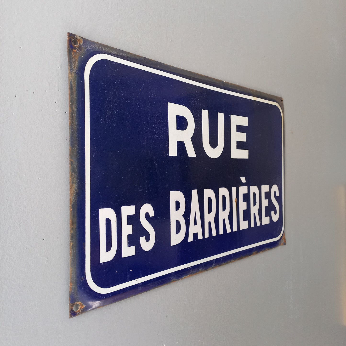 Panneau routier vintage français, plaque de rue en métal et émail bleu et blanc de France