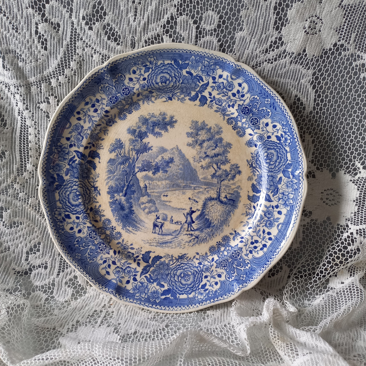 Large Vintage Decorative Burgenland Plate by Villeroy and Boch