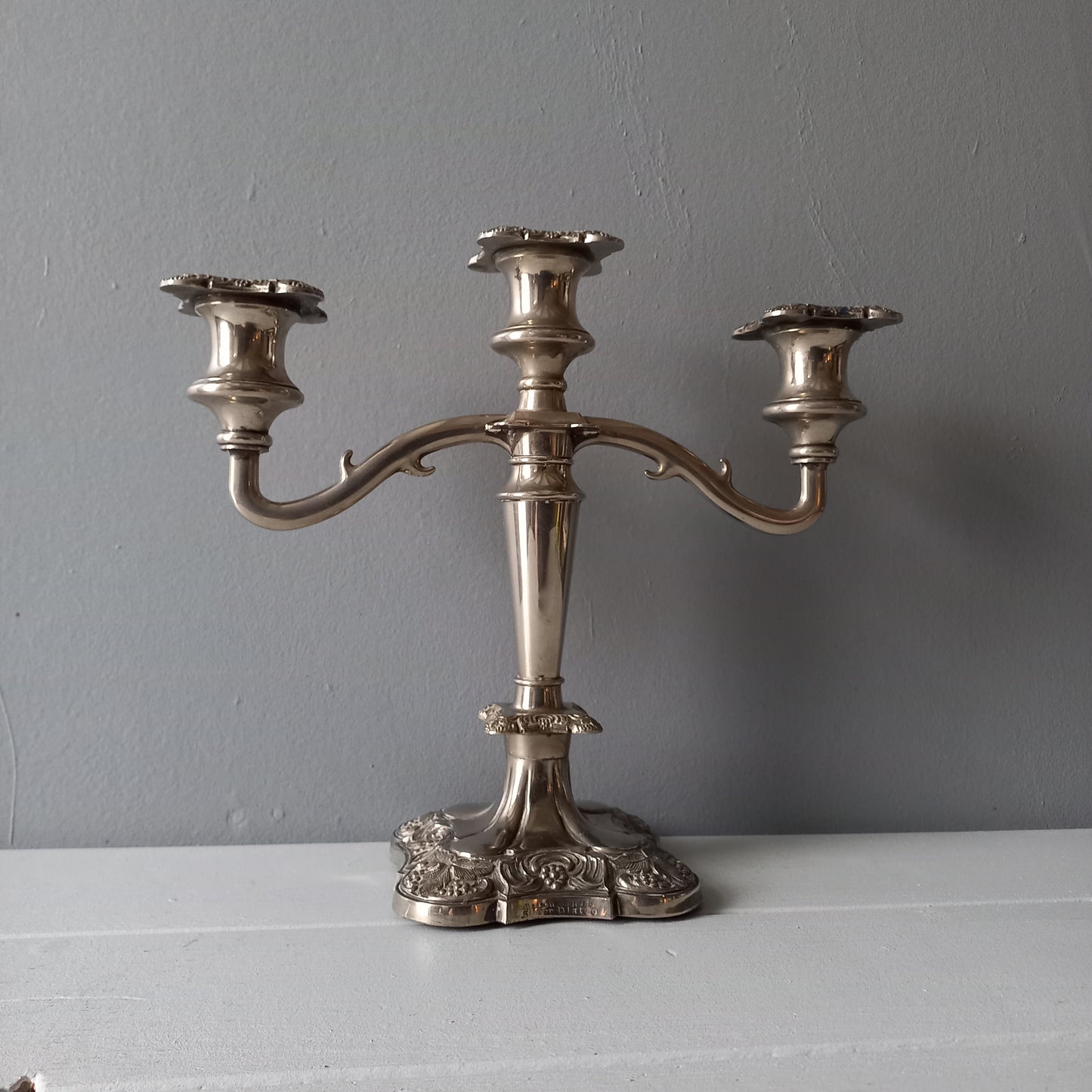 Vintage silver plated candelabra for three candles, English decorative candle stick holder, mantelpiece decor