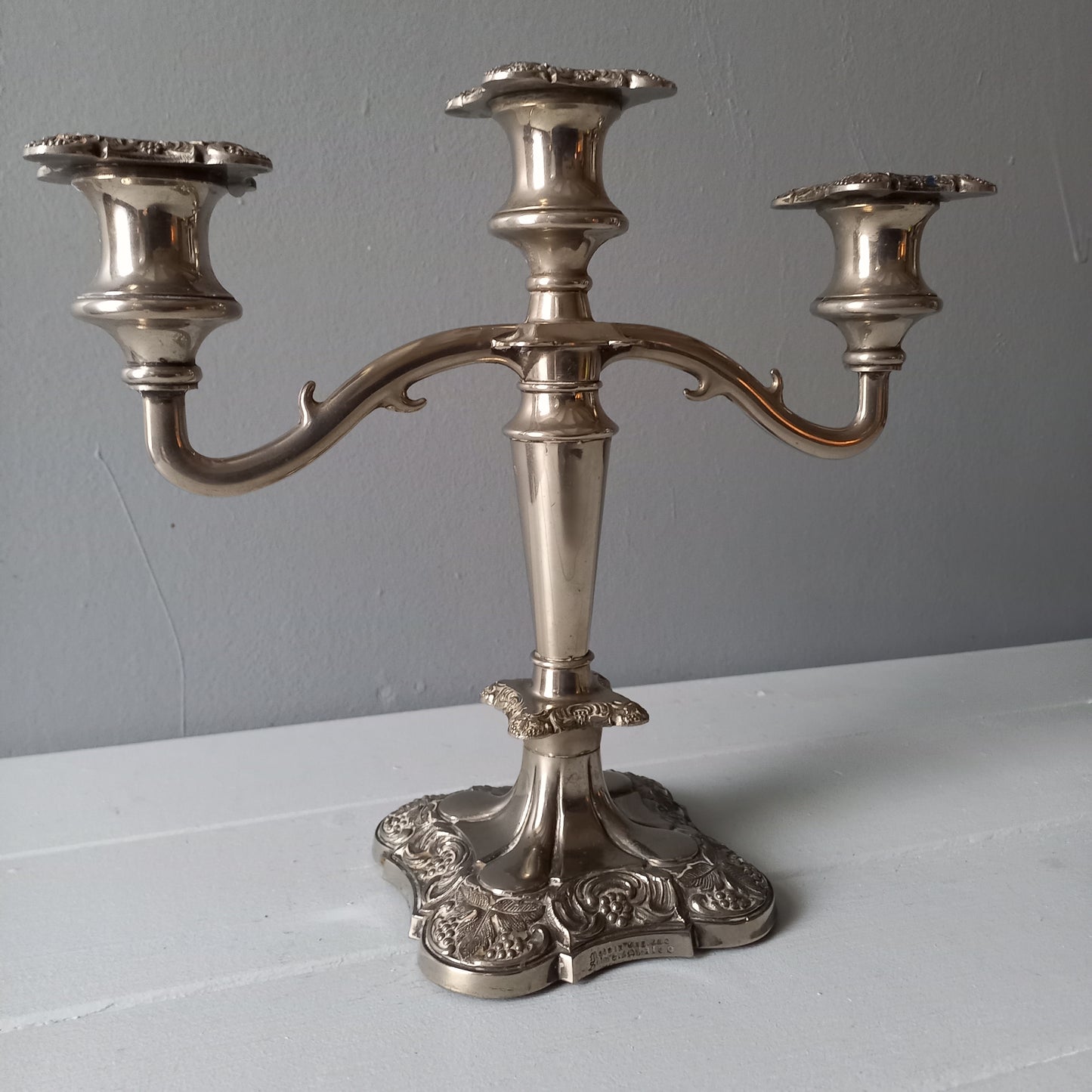 Vintage silver plated candelabra for three candles, English decorative candle stick holder, mantelpiece decor