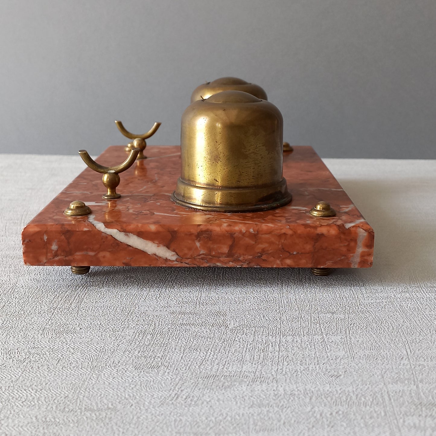 Vintage double brass inkwell and pen rest with marble base, French art deco desk decor