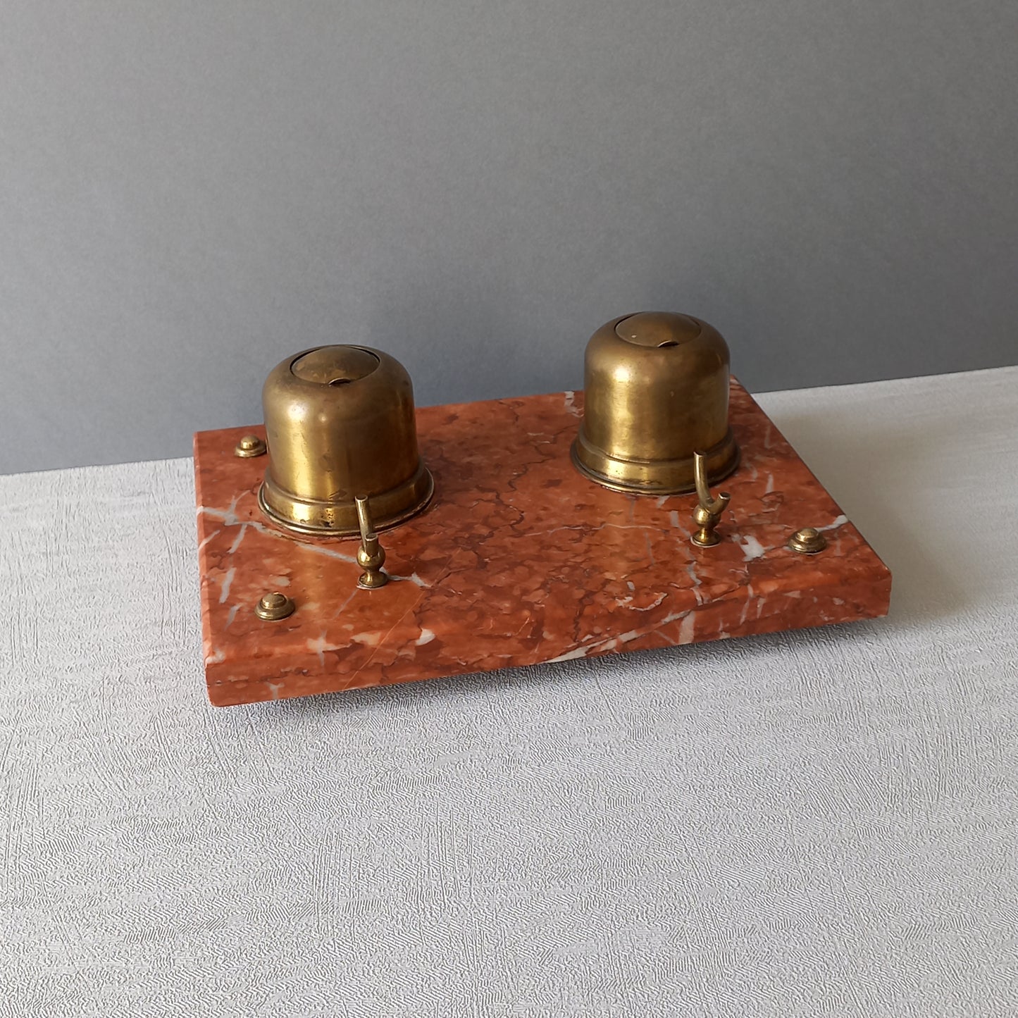 Vintage double brass inkwell and pen rest with marble base, French art deco desk decor