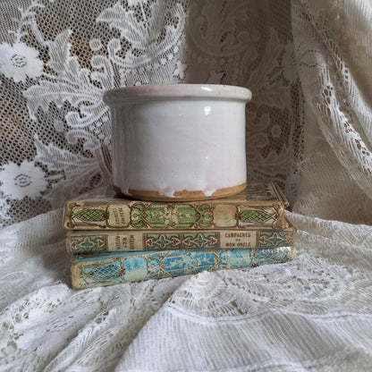 White glazed pottery crock pot, French antique utensil storage pot