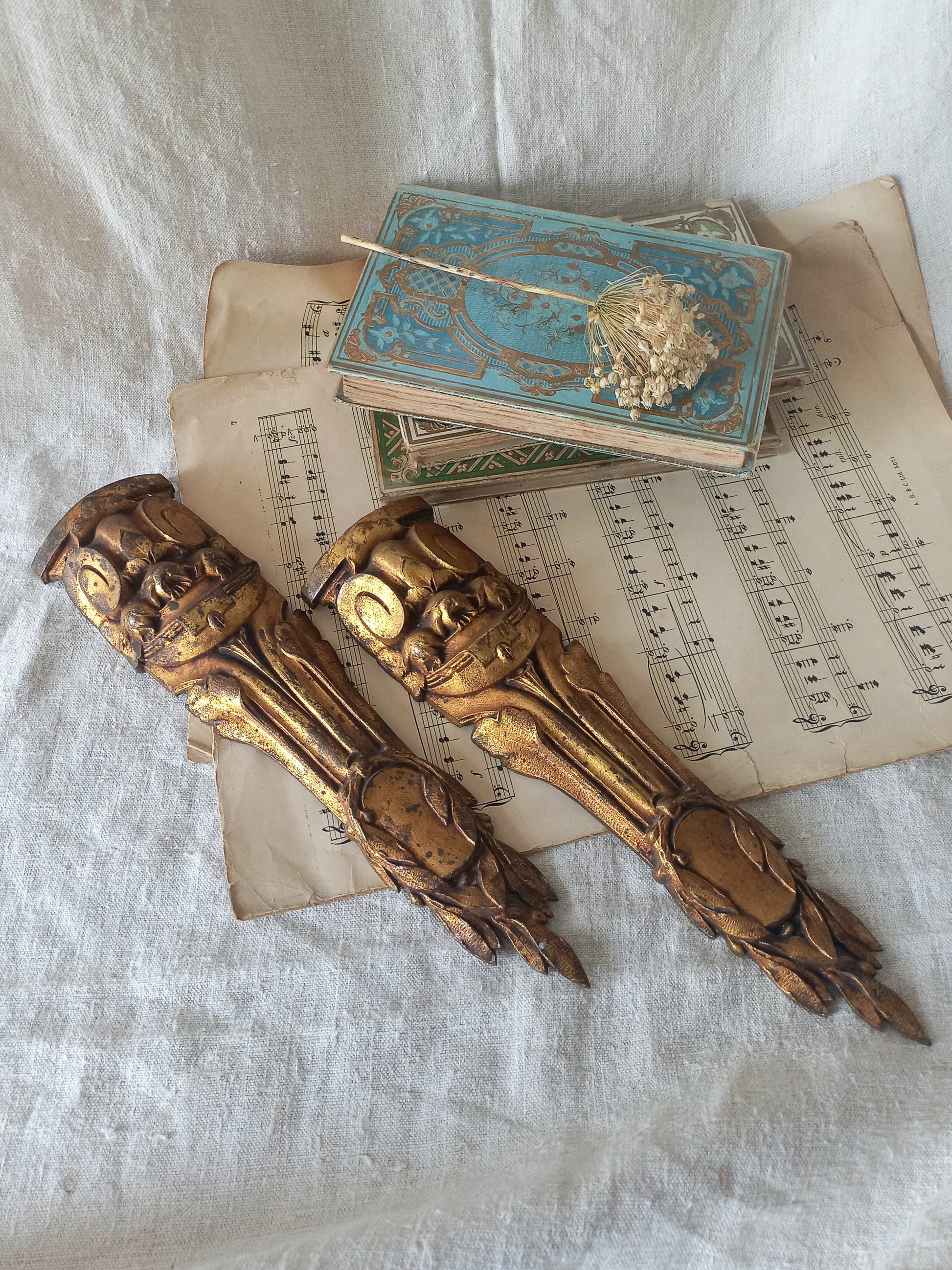 A stunning pair of French antique furniture decorations/ornaments - these salvaged hardware pieces are highly decorative in detail and eye-catching with their wonderful time-worn bronze finishes. 