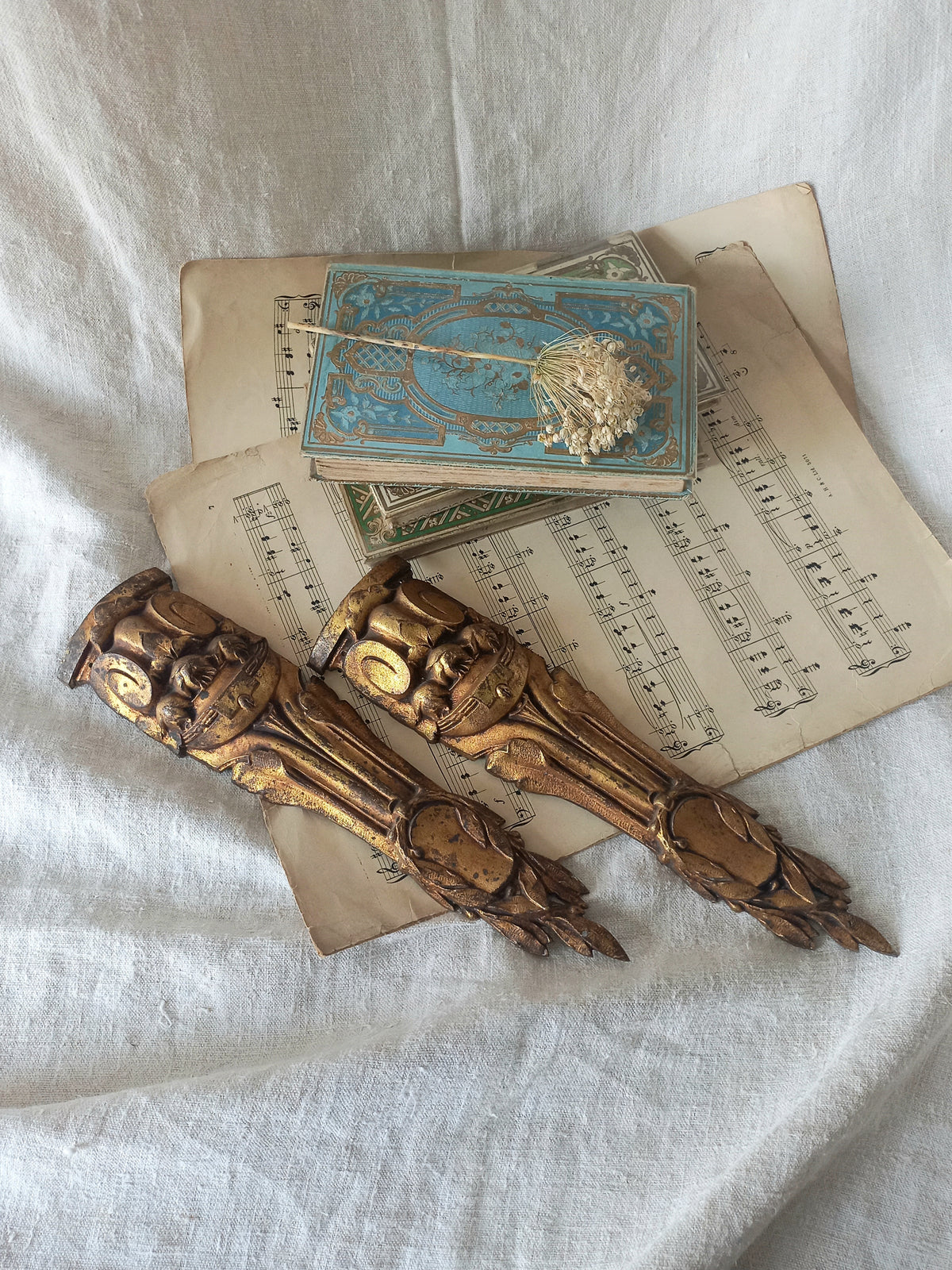 A stunning pair of French antique furniture decorations/ornaments - these salvaged hardware pieces are highly decorative in detail and eye-catching with their wonderful time-worn bronze finishes. 