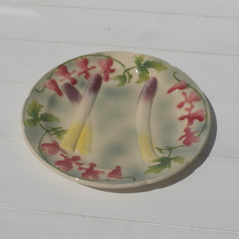 Vintage majolica asparagus plate from France by St Clements, country home decor, farmhouse kitchen decor