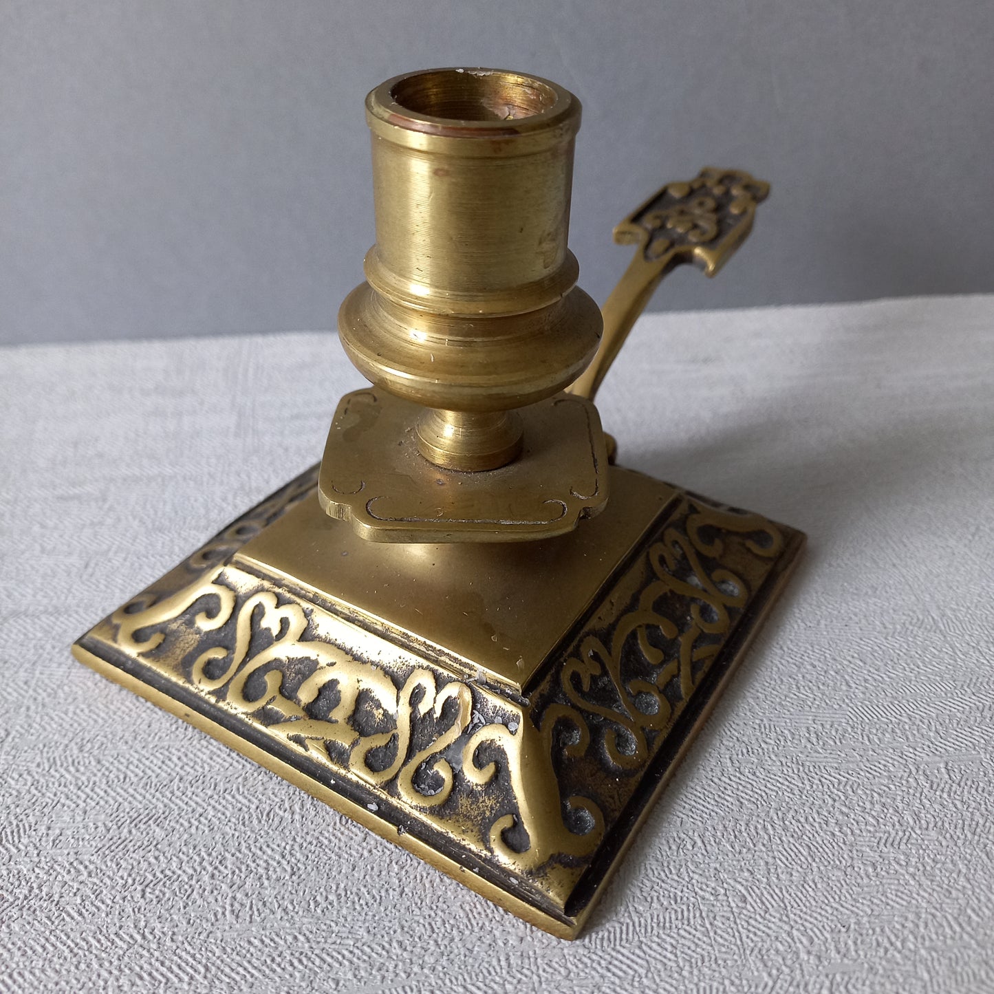 Decorative brass chamber stick for candle, small antique candle holder