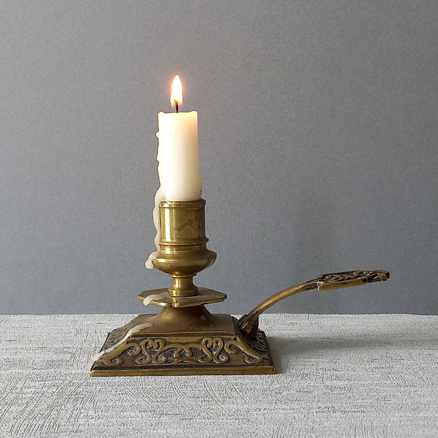 Decorative brass chamber stick for candle, small antique candle holder