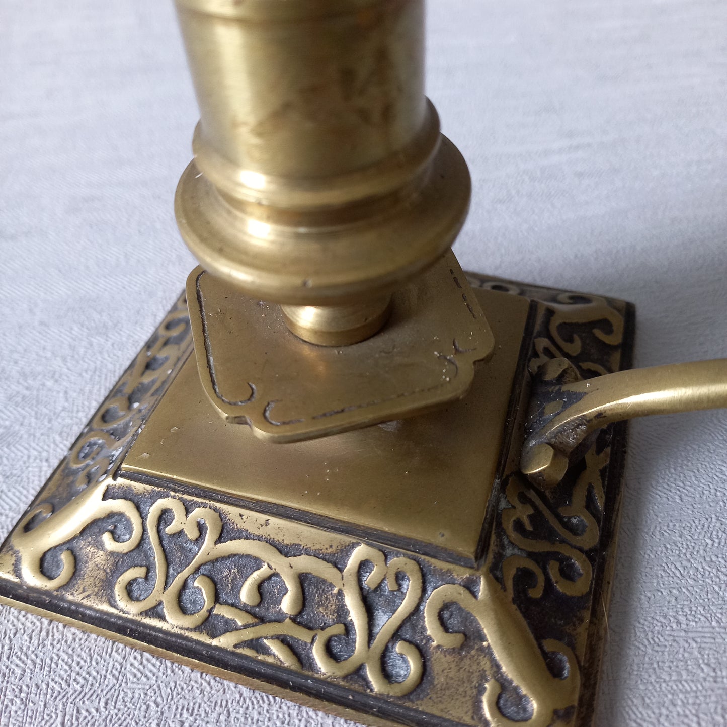 Decorative brass chamber stick for candle, small antique candle holder