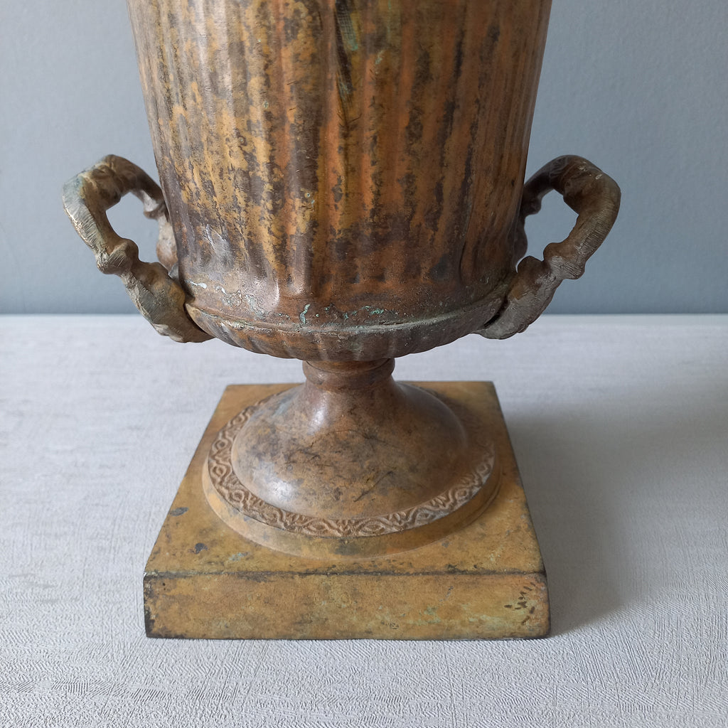 GRAND vase urne en métal art nouveau antique français, porte-parapluie décoratif