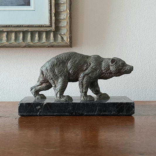 Original and stunning French art deco bear desk ornament with a detailed metal bear attached to a decorative marble base, a heavy piece which will look great on a desk, shelve, table on mantelpiece.