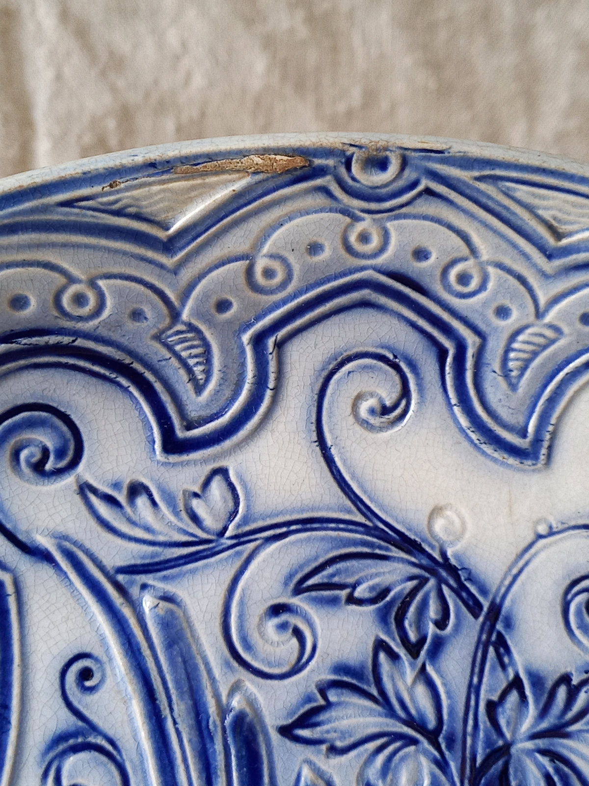 antique decorative majolica plate by premier Belgian manufacture, Wasmuel.