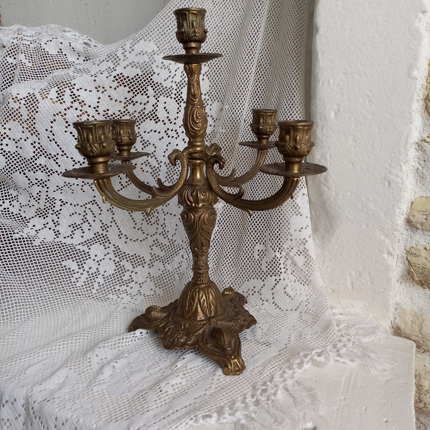 Large brass decorative candle holder for 5 candles, French vintage candle stick holder, candelabra