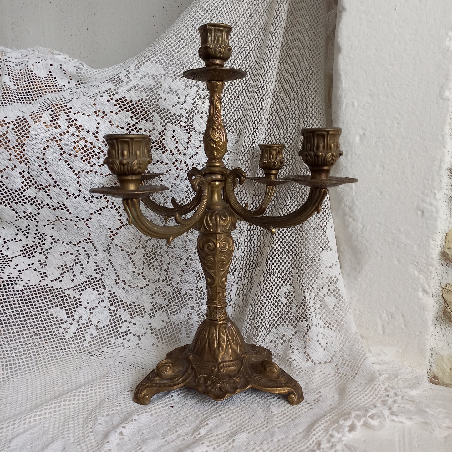 Large brass decorative candle holder for 5 candles, French vintage candle stick holder, candelabra