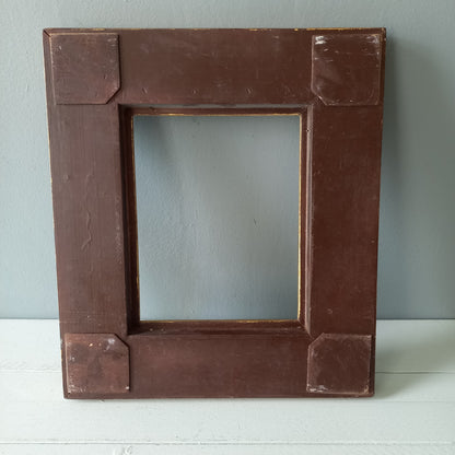 Stunning vintage frame for a painting or photo with ornate decoration in an antique style from France. This frame is a solid and heavy piece, seems to be wooden although we also think there might be some plaster so we are calling it a frame made of mixed materials.