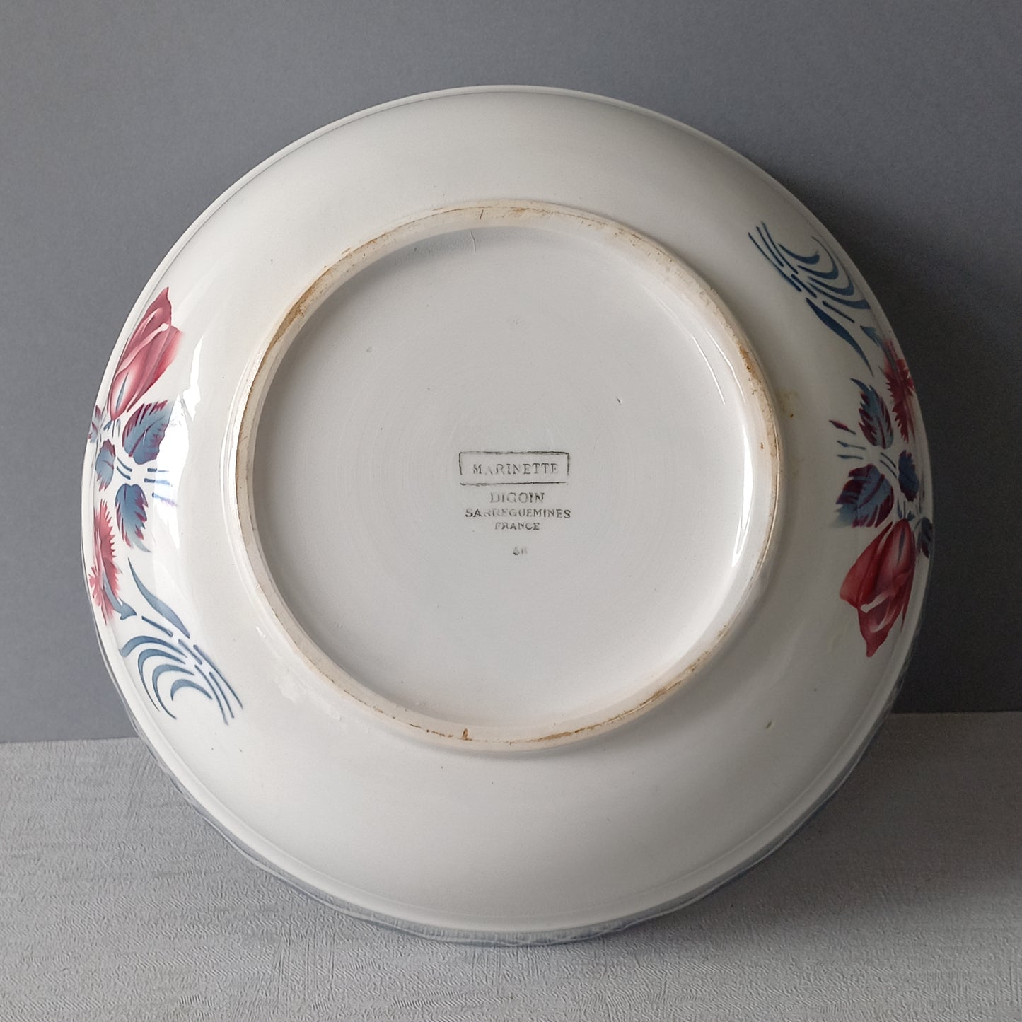 Ironstone fruit bowl with rose pattern by Sarreguemines