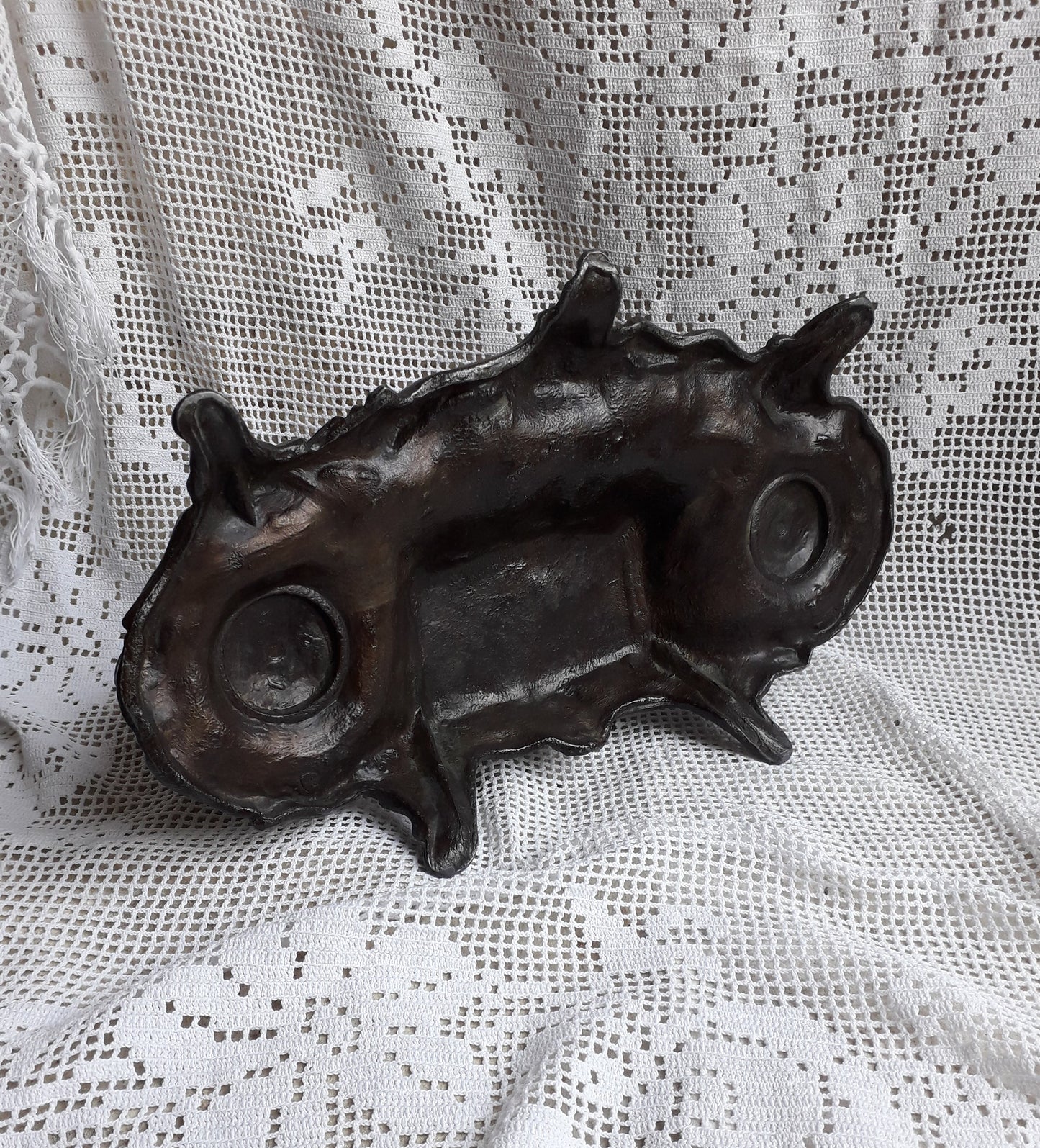 Antique double inkwell with horse figurine from France, French vintage deck decor, decorative inkwell