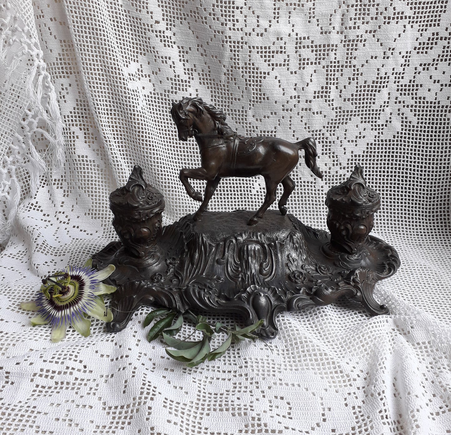 Antique double inkwell with horse figurine from France, French vintage deck decor, decorative inkwell