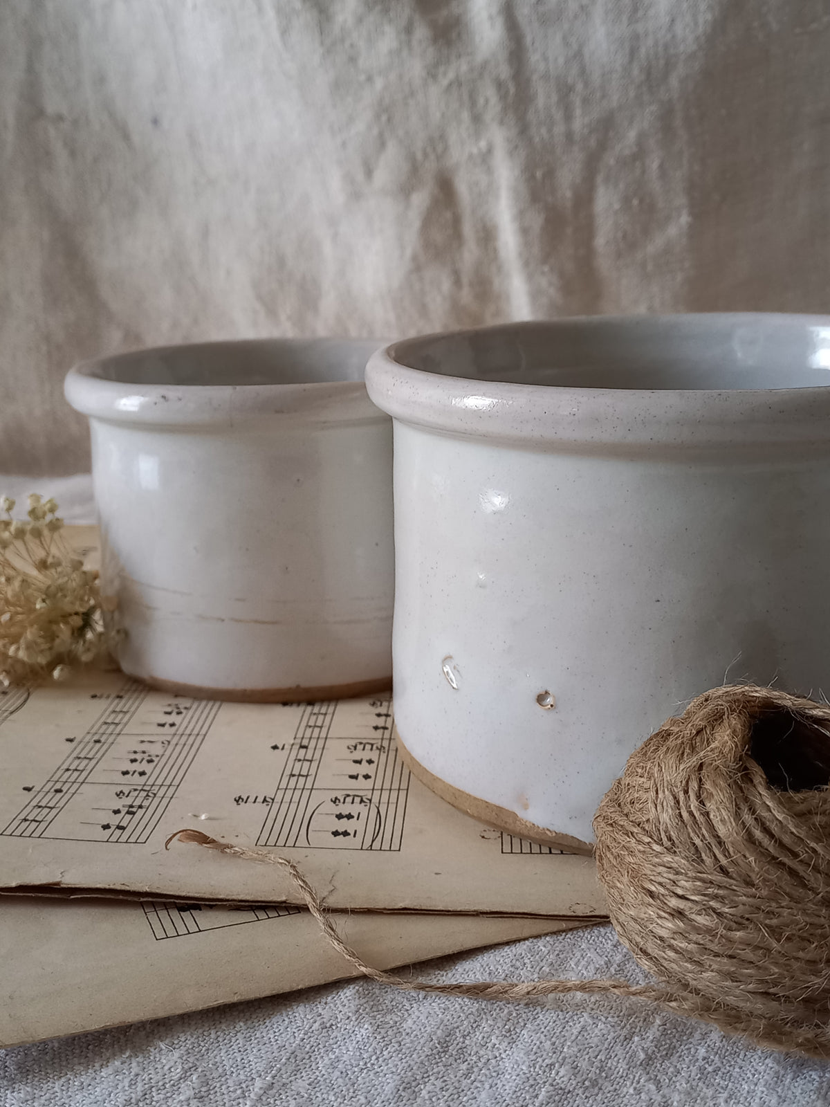 Pots à Confiture en Faïence Ancienne Blanc Glacé