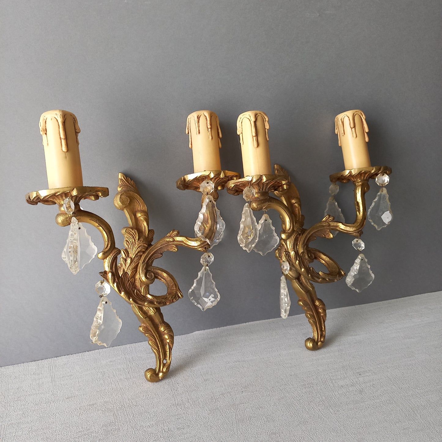 French vintage glass crystal wall lamps, antique style wall lightning sconces, classic vintage lighting