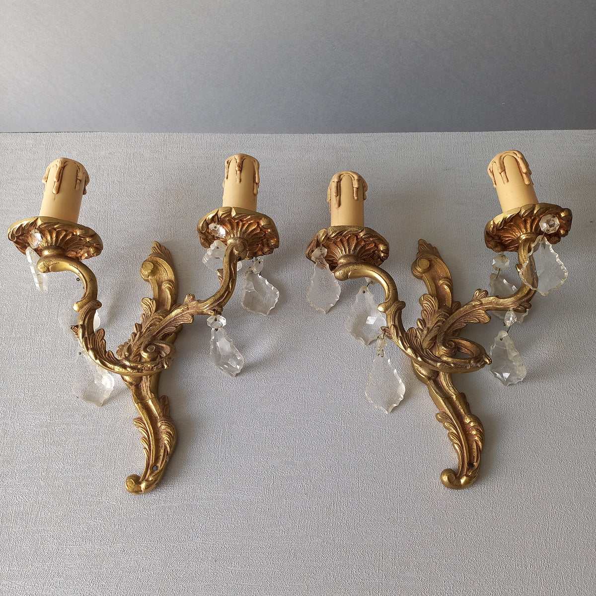 Appliques murales françaises en verre et cristal vintage