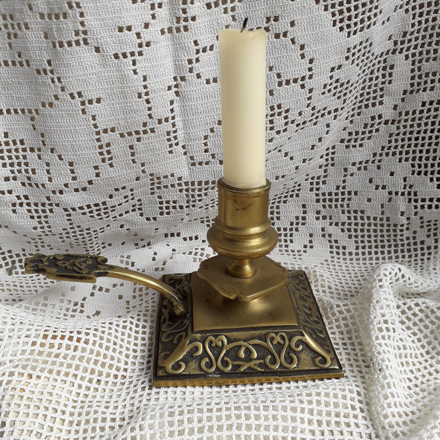 Decorative brass chamber stick for candle, small antique candle holder