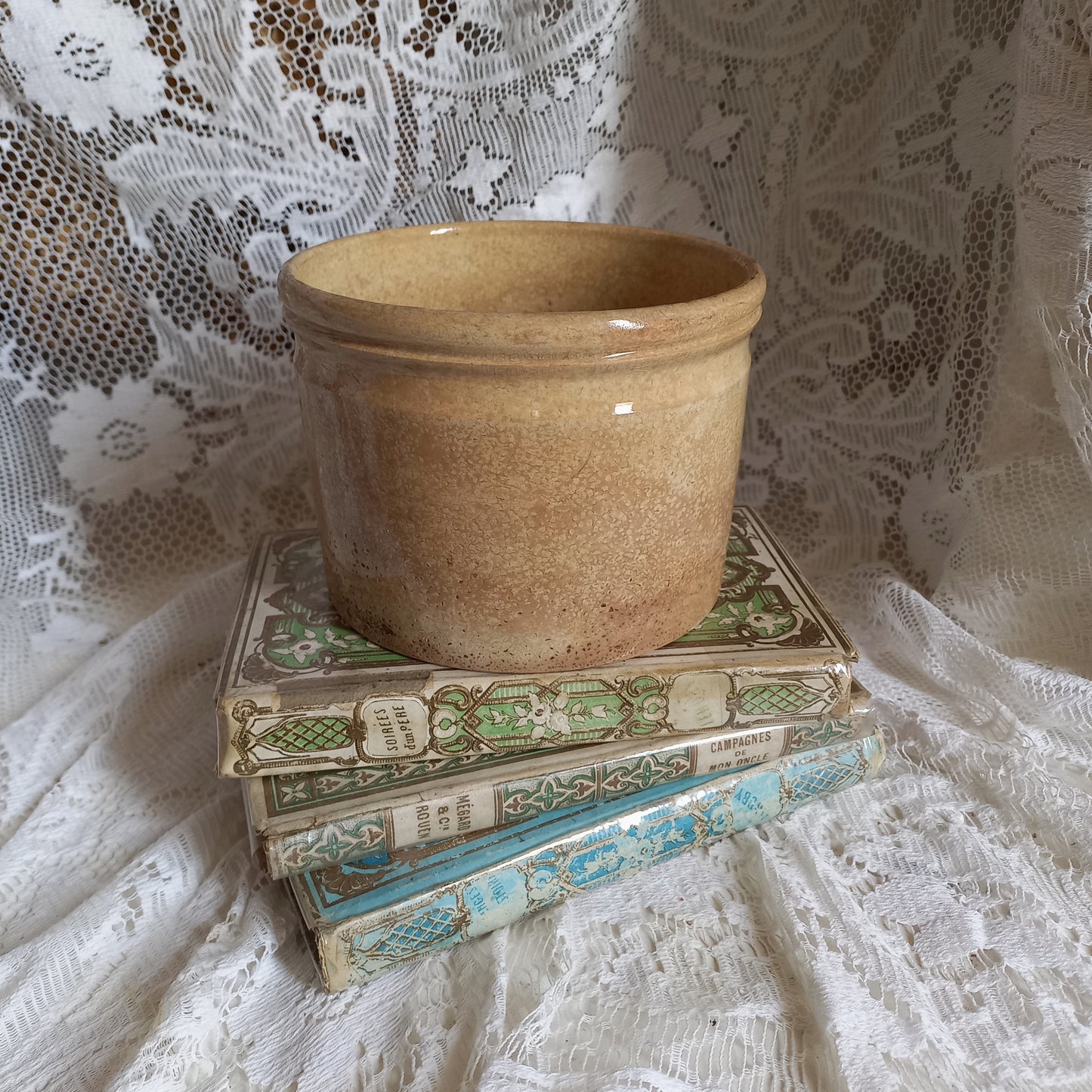 Ironstone crock pot with tea-stained and time-worn finish from France, antique crock pot