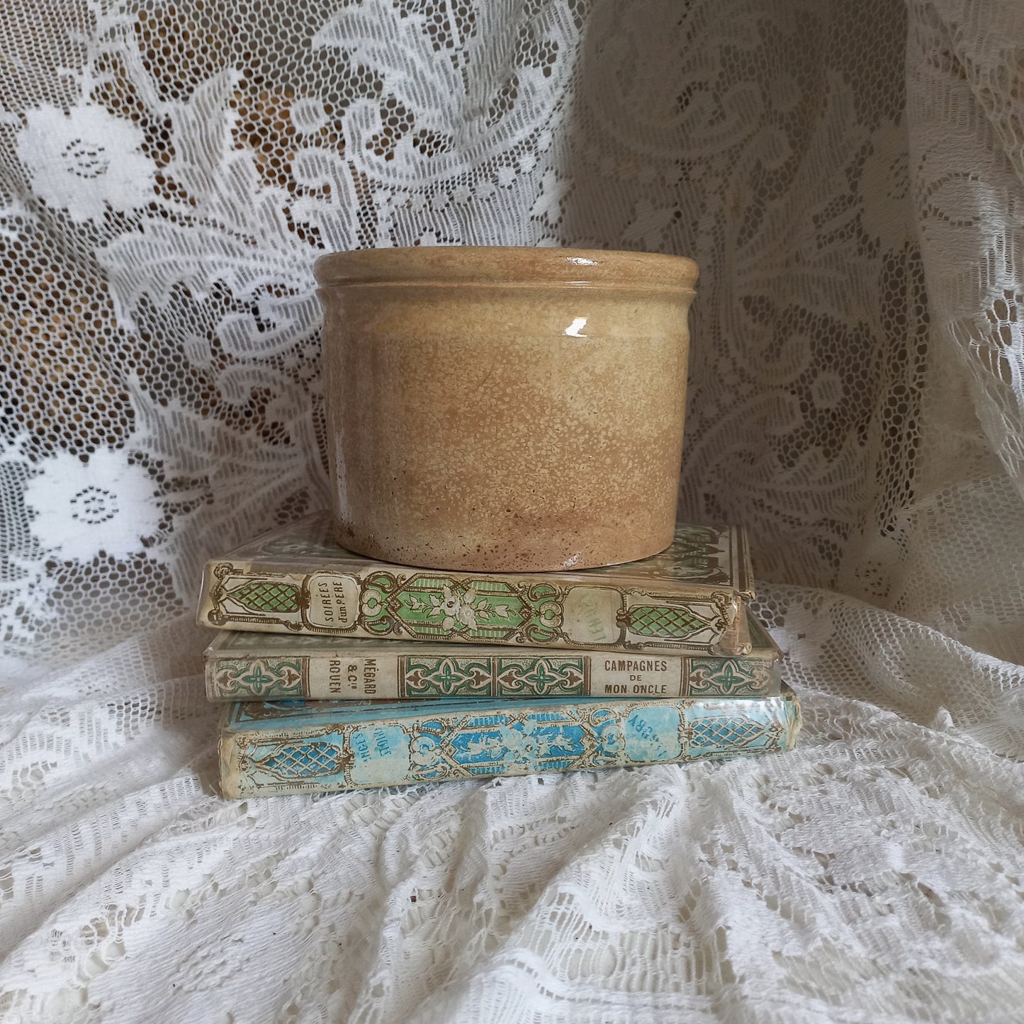 Ironstone crock pot with tea-stained and time-worn finish from France, antique crock pot