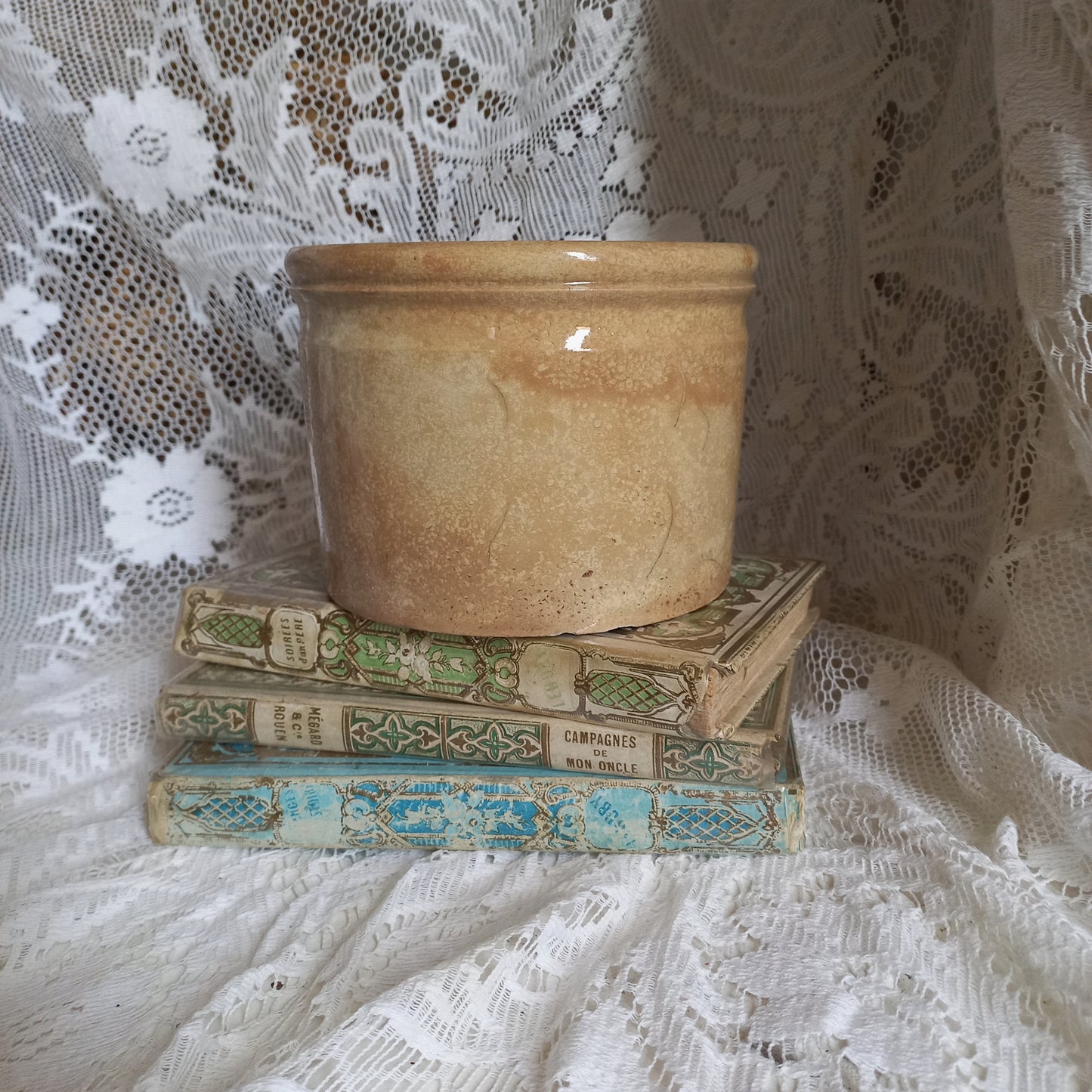 Ironstone crock pot with tea-stained and time-worn finish from France, antique crock pot