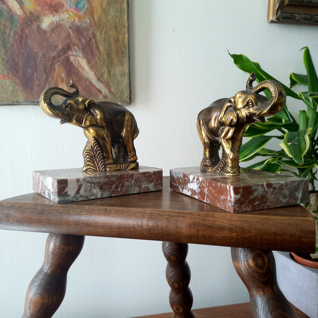 Serre-livres éléphants vintage, éléphants couleur bronze sur socles en marbre