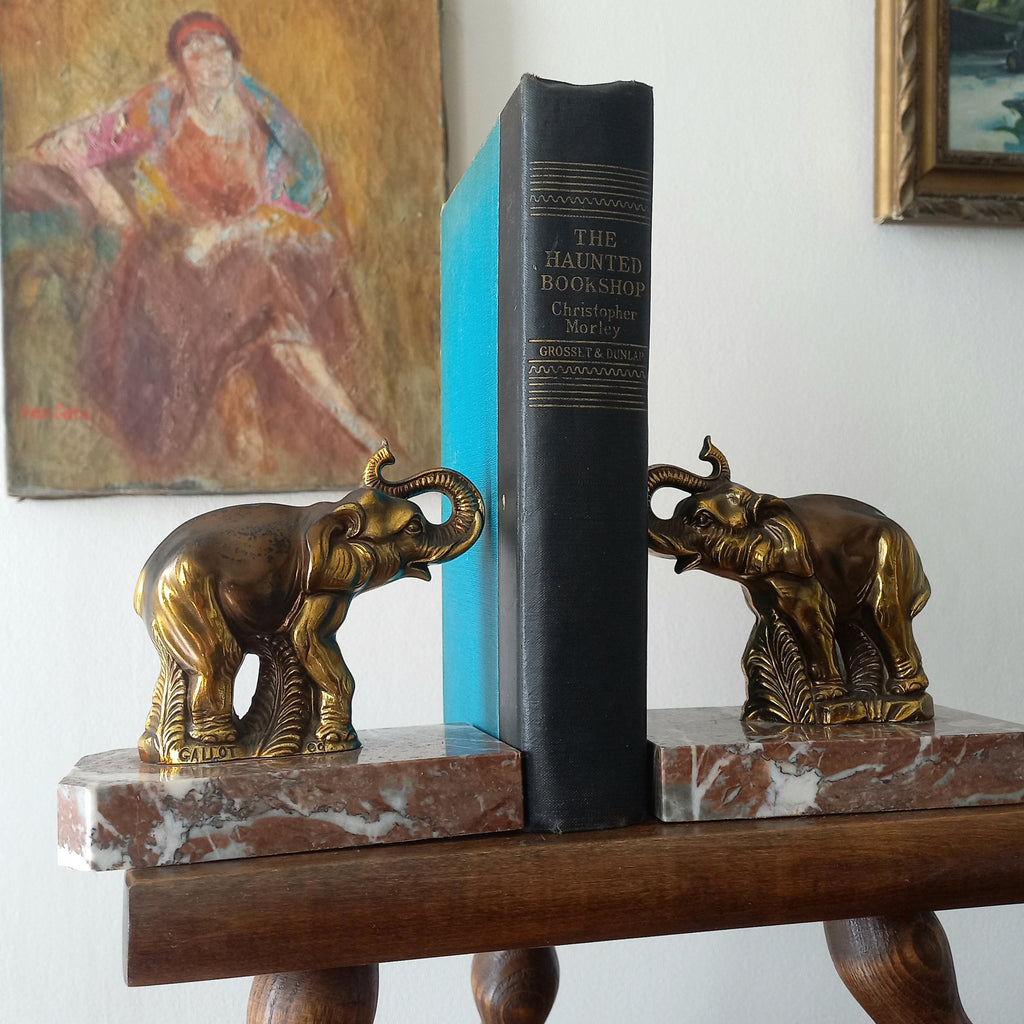 Serre-livres éléphants vintage, éléphants couleur bronze sur socles en marbre