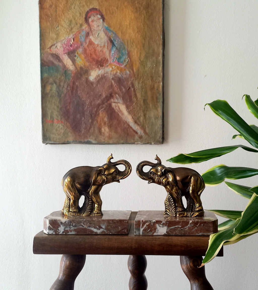 Serre-livres éléphants vintage, éléphants couleur bronze sur socles en marbre