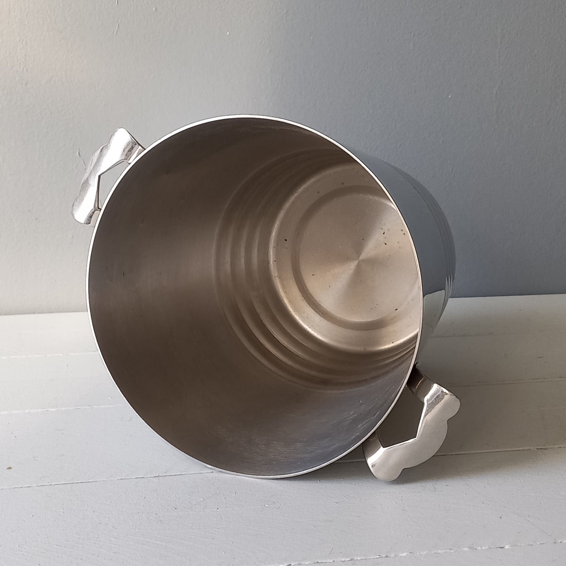 A French vintage chrome metal art deco style champagne bucket, wine cooler or ice bucket, a heavy, quality piece.