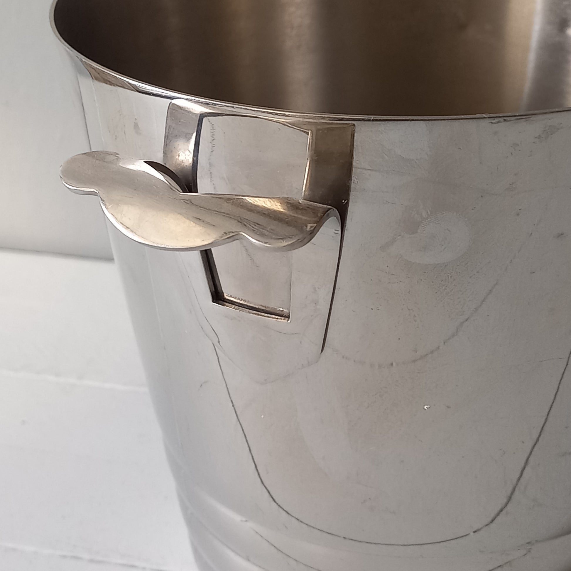A French vintage chrome metal art deco style champagne bucket, wine cooler or ice bucket, a heavy, quality piece.
