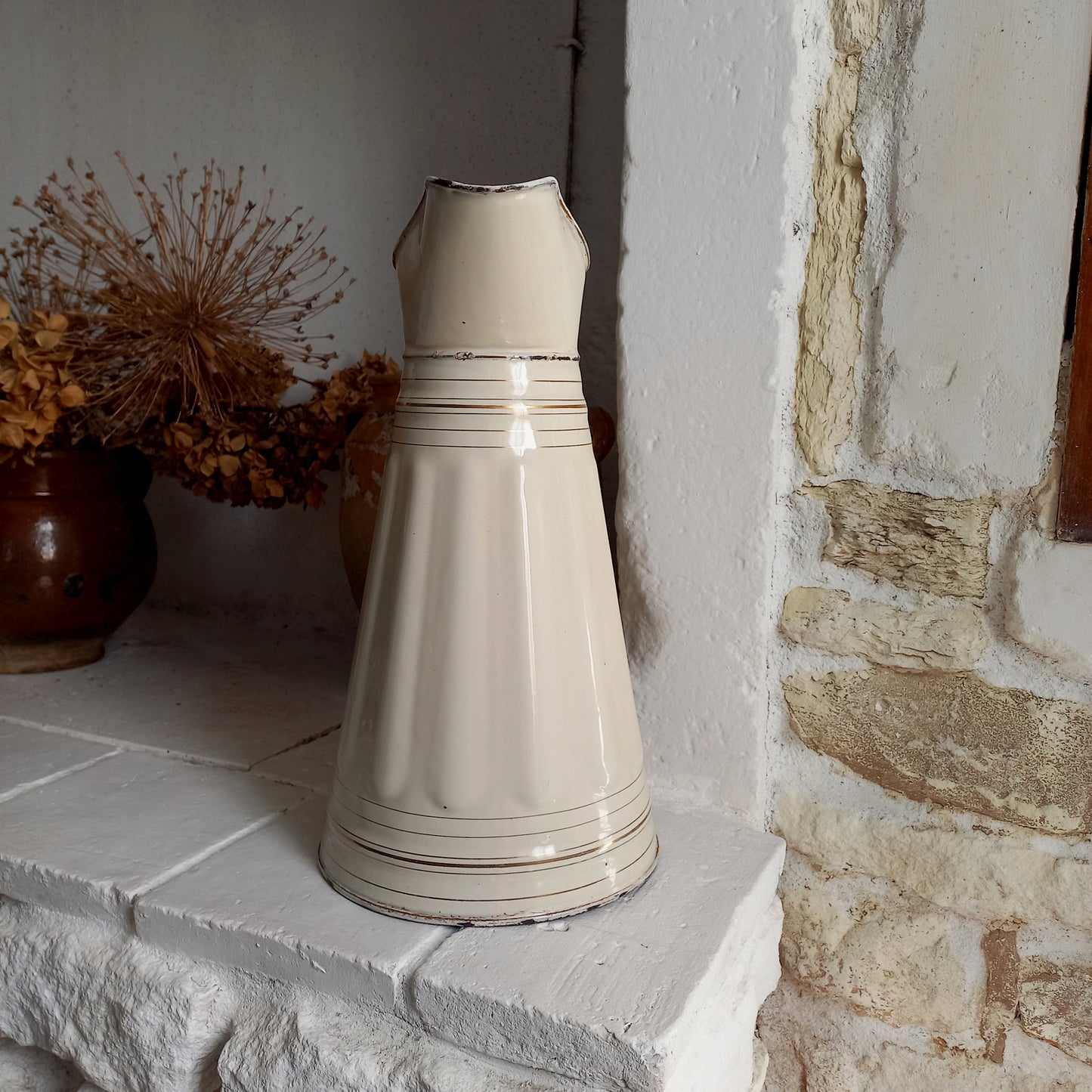 Large antique enamel pitcher in antique cream color with gold trim from France, large enamel jug, country kitchen and farmhouse decor